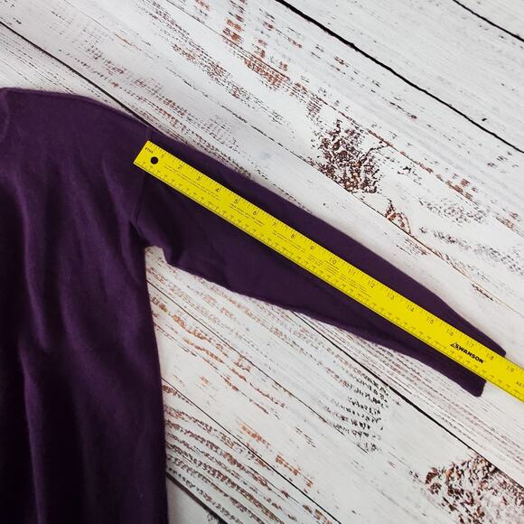 AMBER SUN Cashmere Sweater Purple Scoop Neck Soft Cozy Pullover Oversized Small - Picture 12 of 12
